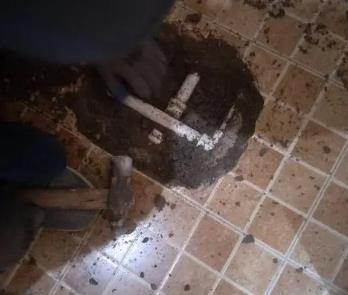 剑河卫生间漏水维修公司为您分享下卫生间渗水如何处理及注意事项